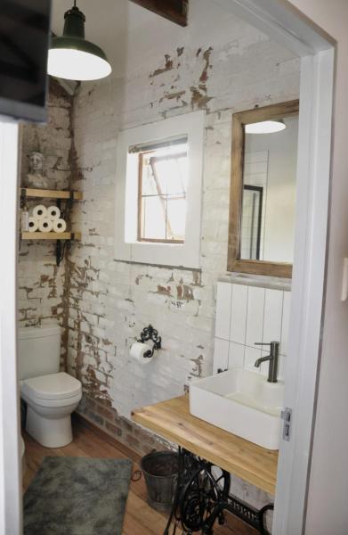 SOUSIE\S RUSTIC STAY