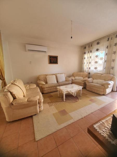 Spacious house with a big garden and fire pit