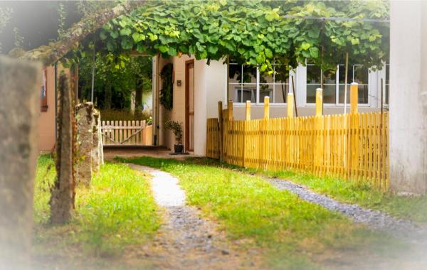 La casa de Angel y Olimpia, Забронировать Дом для отпуска Виллы Lugo Province, Вилла