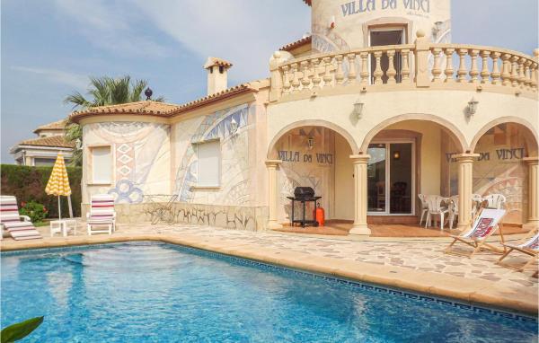 Gorgeous Home In El Verger With Wifi, Забронировать Дом для отпуска Коттеджи Верхель, Коттедж