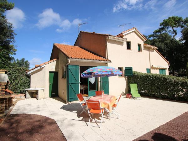 Maison de vacances à 50m de la mer - 4 personnes - FR-1-364-104