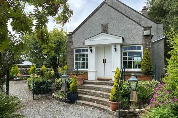 The Schoolhouse Cottages peaceful and quiet retreat with log burner, Забронировать Дом для отпуска Кингскетл Файф