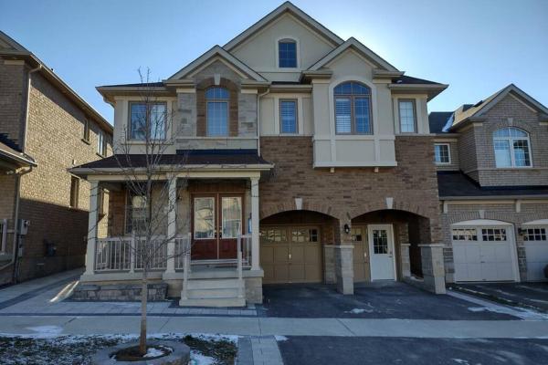 Prestige Accommodation, Забронировать Дом для отпуска Эйджакс Durham Region