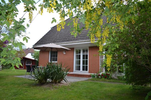 Ferienhaus Wiking Haus - Terrasse und Garten, Забронировать Дом для отпуска Бинц Рюген, рядом с Охотничий замок Границ