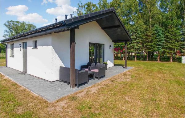 Lovely Home In Mielno With Sauna, Забронировать Дом для отпуска Мельно Jamno Lake