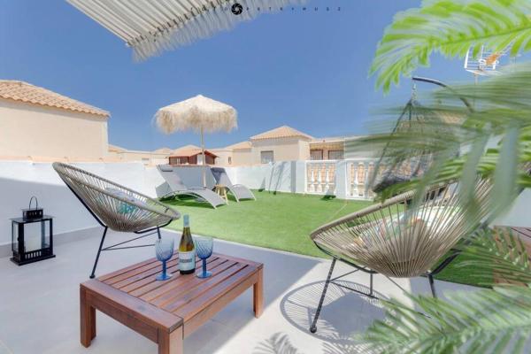 CASA TORRE Y SOL with big terrace & swimming pool, Забронировать Отель Отели Торревьеха с бассейном, Бассейн