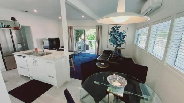 Coromandel Town Harbourside Cottage Luxury Accommodation, Забронировать Дом для отпуска  