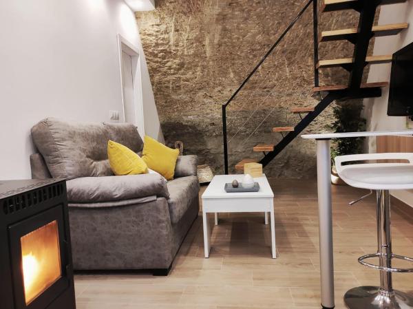 Casa cueva La Tosca, Забронировать Дом для отпуска Виллы Сетениль-де-лас-Бодегас, Вилла