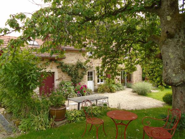 Maison indépendante avec grand parc arboré, proche de la nature et des lacs - FR-1-611-18, Забронировать Отель Фейл-Бийо 