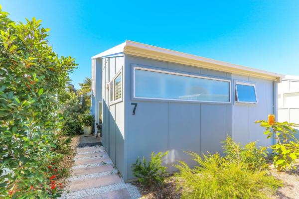Pandanus Pocket - #7 Beach Shack Moroccan Style