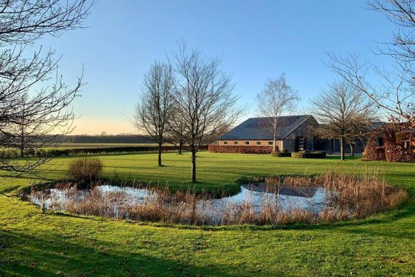 Karibu de Stallen (met Sauna en Stoom douche), Забронировать Дом для отпуска Дарле Оверэйсел