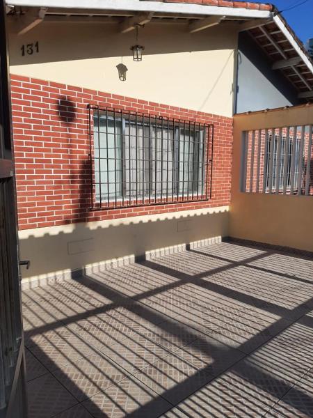 Casa Completa 100m da Praia 8 Pessoas Churrasqueira-garagem para 2 carros, Забронировать Дом для отпуска Монгагуа Сан-Паулу