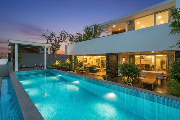 Casa De Fiesta at Vasco Da Gama by StayVista, Забронировать Вилла Даболим Южное Гоа