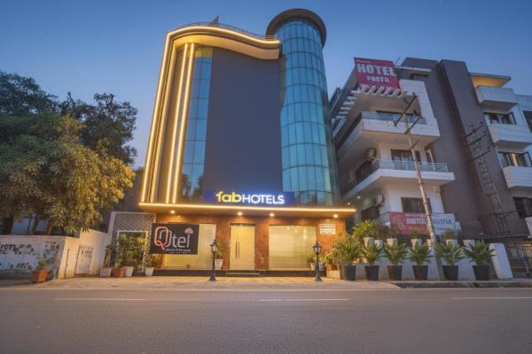 FabHotel Kaushambi