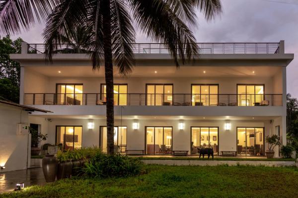 Ashore by Vista, Beachfrom 6BHK, ultra luxurious with Infinity pool, SPA at Morjim