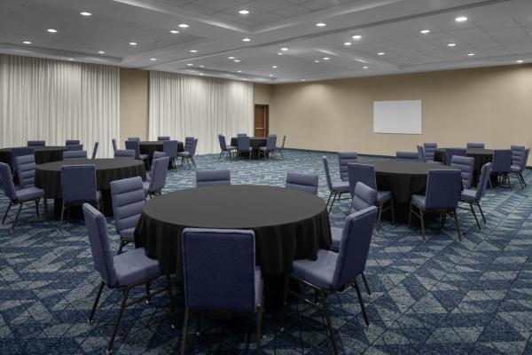 Courtyard By Marriott Houston Kingwood