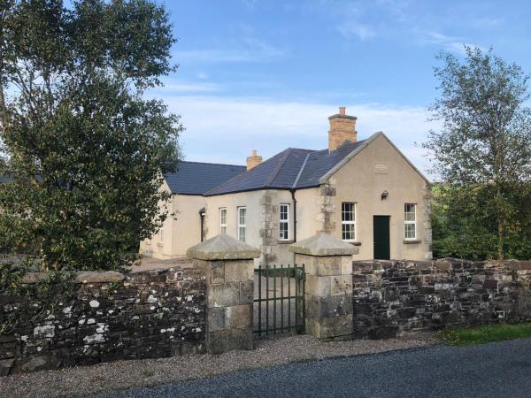 Grannan School, Trillick, Fermanagh and Omagh, Tyrone, Забронировать Дом для отпуска Trillick Графство Тайрон