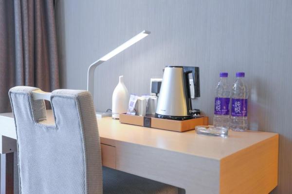 Lavande Hotel Shijiazhuang Zhonghua North Street Zhongchu Plaza Branch, Забронировать Отель Недорогие отели Шицзячжуан, недорогие