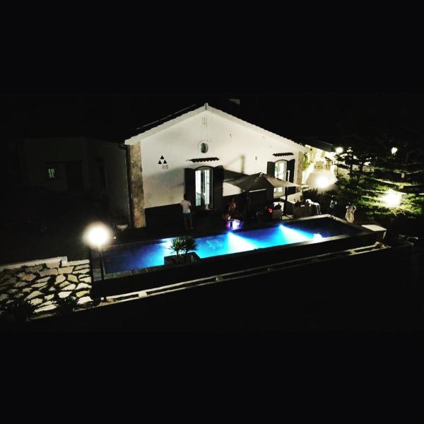 Villa Francesca - Manfredi Homes&Villas, Забронировать Вилла Отели Монте-Сант-Анджело с бассейном, Бассейн