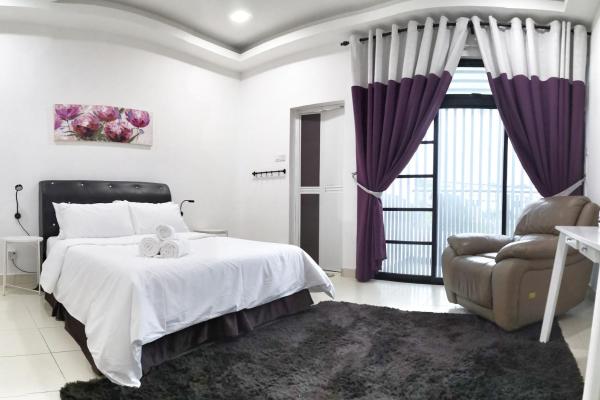 Teratak Persona Homestay. 4 rooms double storey terrace in Kuantan City