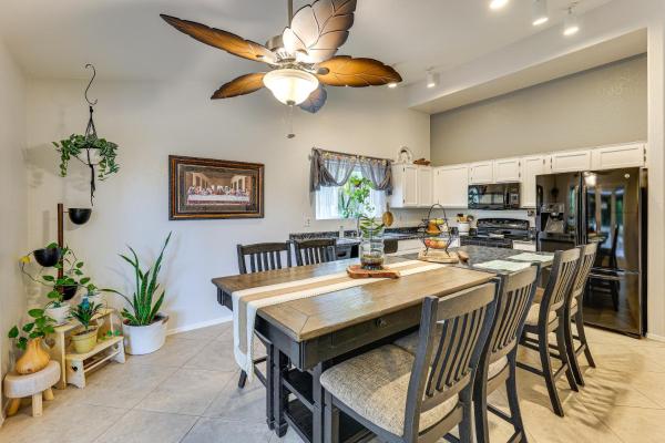 Hike, Tube and Explore! Ranch-Style Mesa Home with BBQ