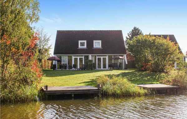 Gorgeous Home In Vlagtwedde