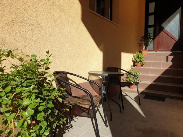 RORO Residence - 2 apartamente într-o vilă central