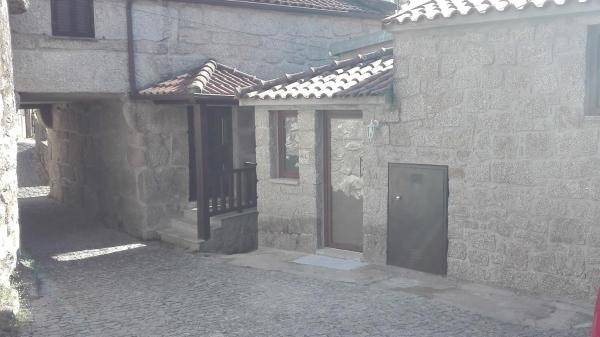 Geres, mountains house - Casa Velha Guest House, Забронировать Дом для отпуска Коттеджи Cabril, Коттедж
