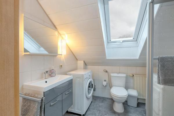 Seepark Kirchheim Ferienhaus bei Anne mit Sauna
