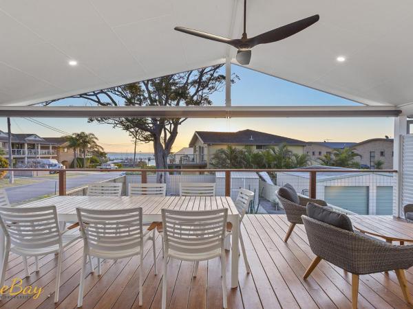 Twilight on Sunset Beach Soldiers Point, Забронировать Дом для отпуска Виллы Port Stephens, Вилла
