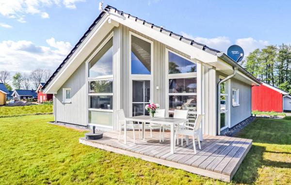 Amazing Home In Krems Iiwarderbrück, Забронировать Дом для отпуска Гёльс земля Шлезвиг-Гольштейн