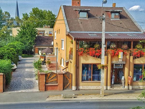 Napsugár Panzió és Kávézó