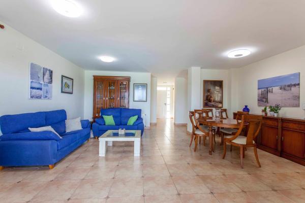 ApartUP Canet Beachfront House