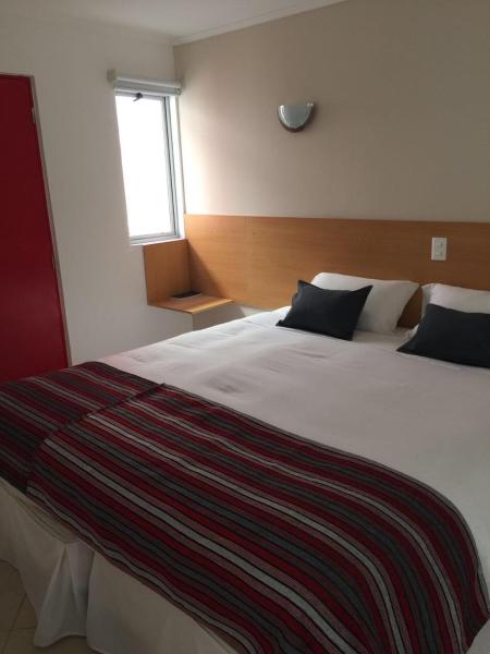Check In Hotel