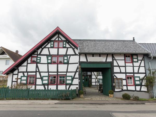 Schleiden Timber-Frame Retreat