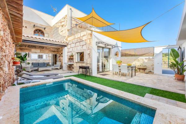 Holiday Home S'Abellar, Забронировать Дом для отпуска Коттеджи Санта-Маргалида, Коттедж