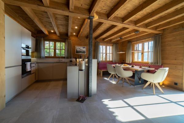 Chalet Hinterrugg, Забронировать Шале Коттеджи Восточной Швейцарии, Коттедж