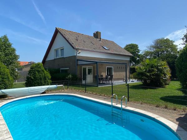CadSun House - detached house by the beach, Забронировать Дом для отпуска Отели Кадзанд с бассейном, Бассейн