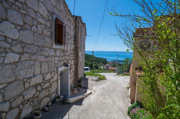 Apartman Lidija, Забронировать Дом для отпуска Недорогие отели Biokovo Nature Park, недорогие