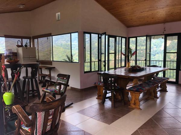 finca Las Margaritas, Забронировать Дом для отпуска Виллы Ла-Вега, Вилла
