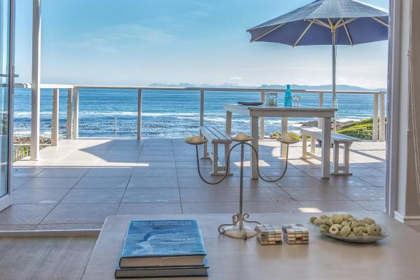 Ons C-Huis - Gansbaai Seafront Accommodation, back-up power