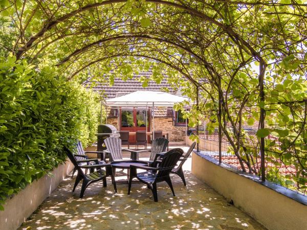 Spacious Holiday Home in Altillac with Private Pool