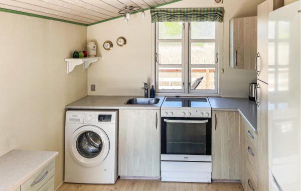 Two-Bedroom Holiday Home In Haderslev