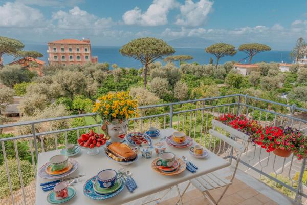 Eden House Sorrento, Забронировать Дом для отпуска Коттеджи Побережья Сорренто, Коттедж