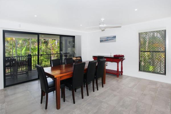 8 Springfield Avenue