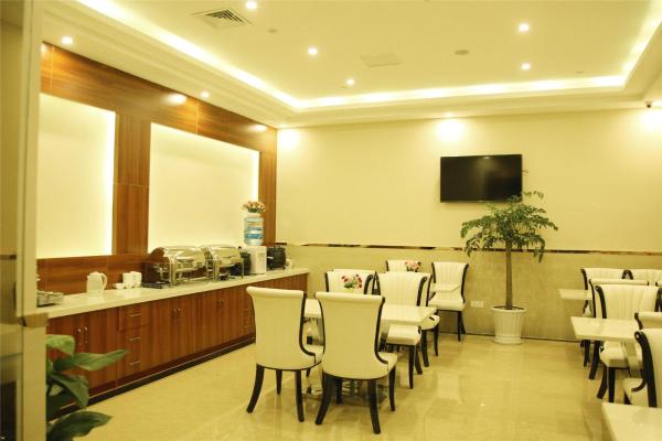 GreenTree Inn Kunshan North Gate Road Express Hotel, Забронировать Отель Luyang Цзянсу