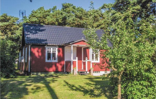 Three-Bedroom Holiday Home In Borrby, Забронировать Дом для отпуска Виллы Боррбю, Вилла