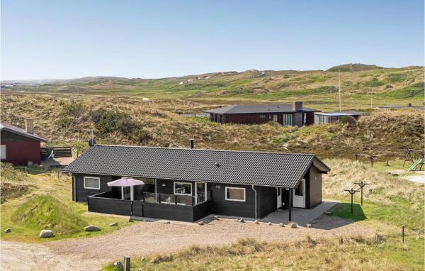 Three-Bedroom Holiday Home In Hvide Sande, Забронировать Дом для отпуска Бьеррегор Ringkjøbing