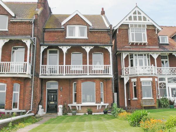 Rons House, Забронировать Апартаменты/квартира Бродстейрс Кент