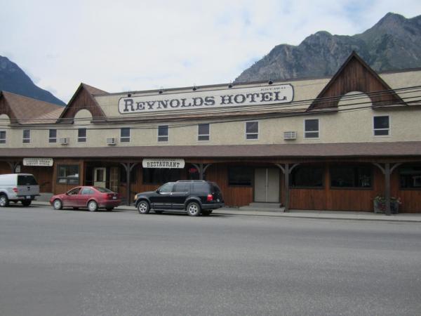 Reynolds Hotel